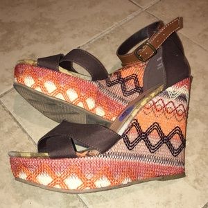 MIA Platform Sandals